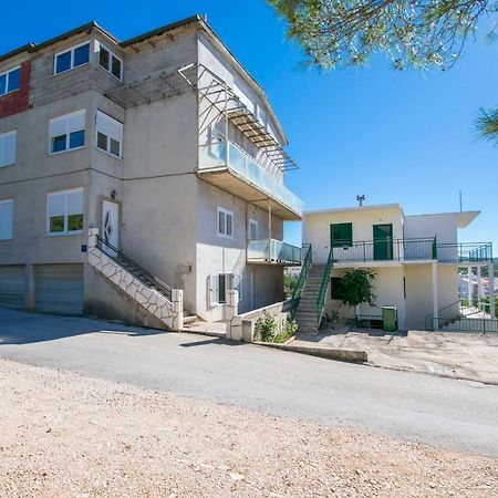 Apartments Jelka Primošten Exterior foto